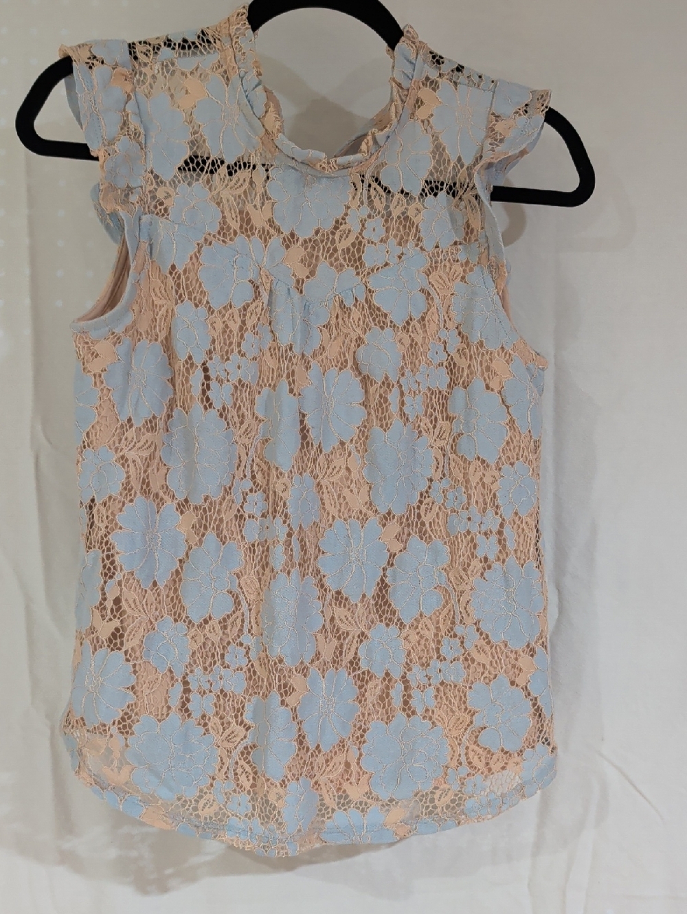 Monteau Lace Floral Camisole in Light Blue and Beige